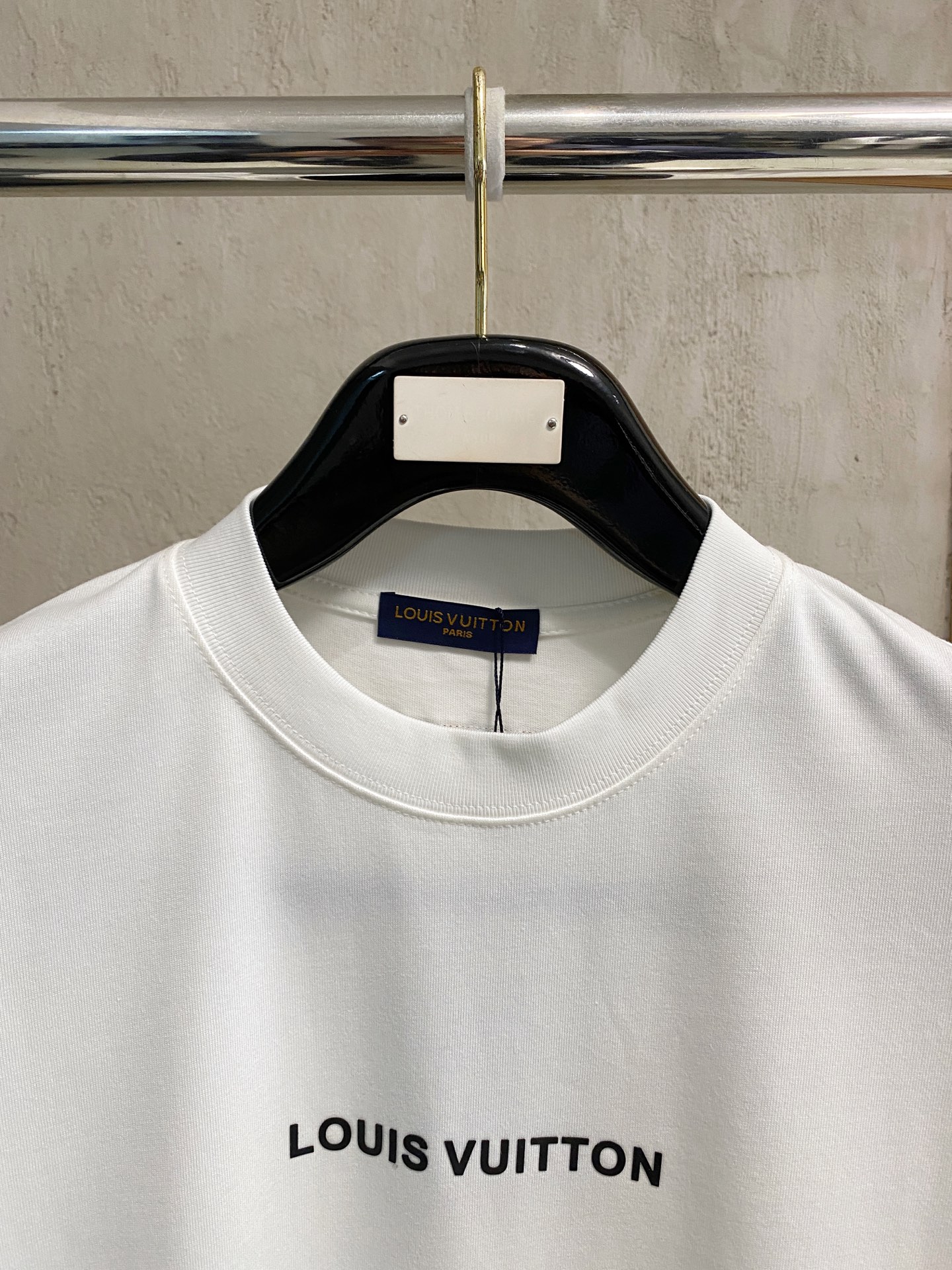 short sleeves